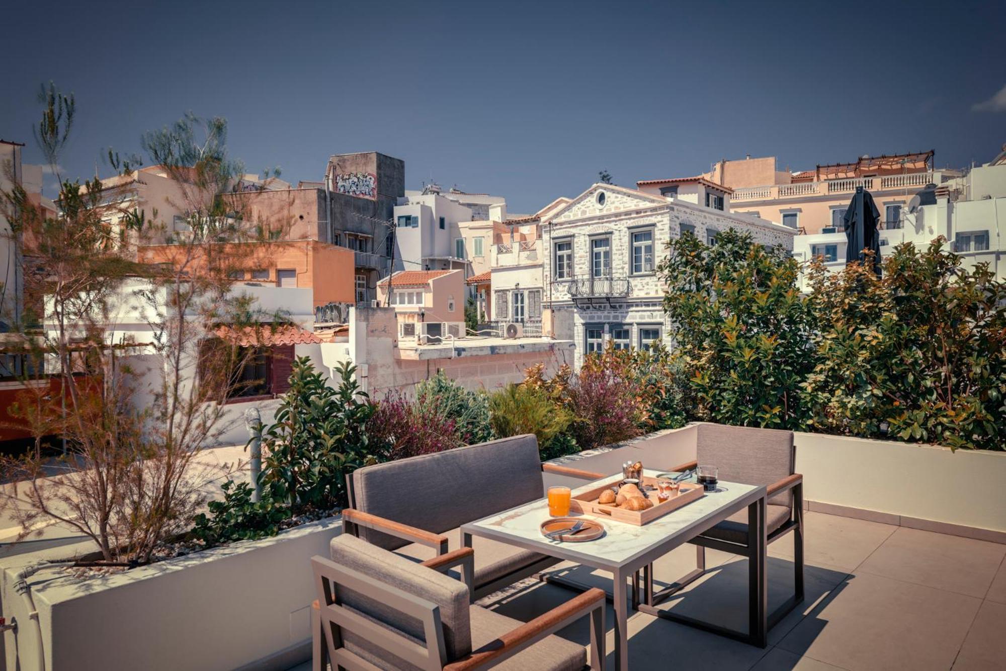 Ninemian Suites Syros Ermoupoli Exterior foto
